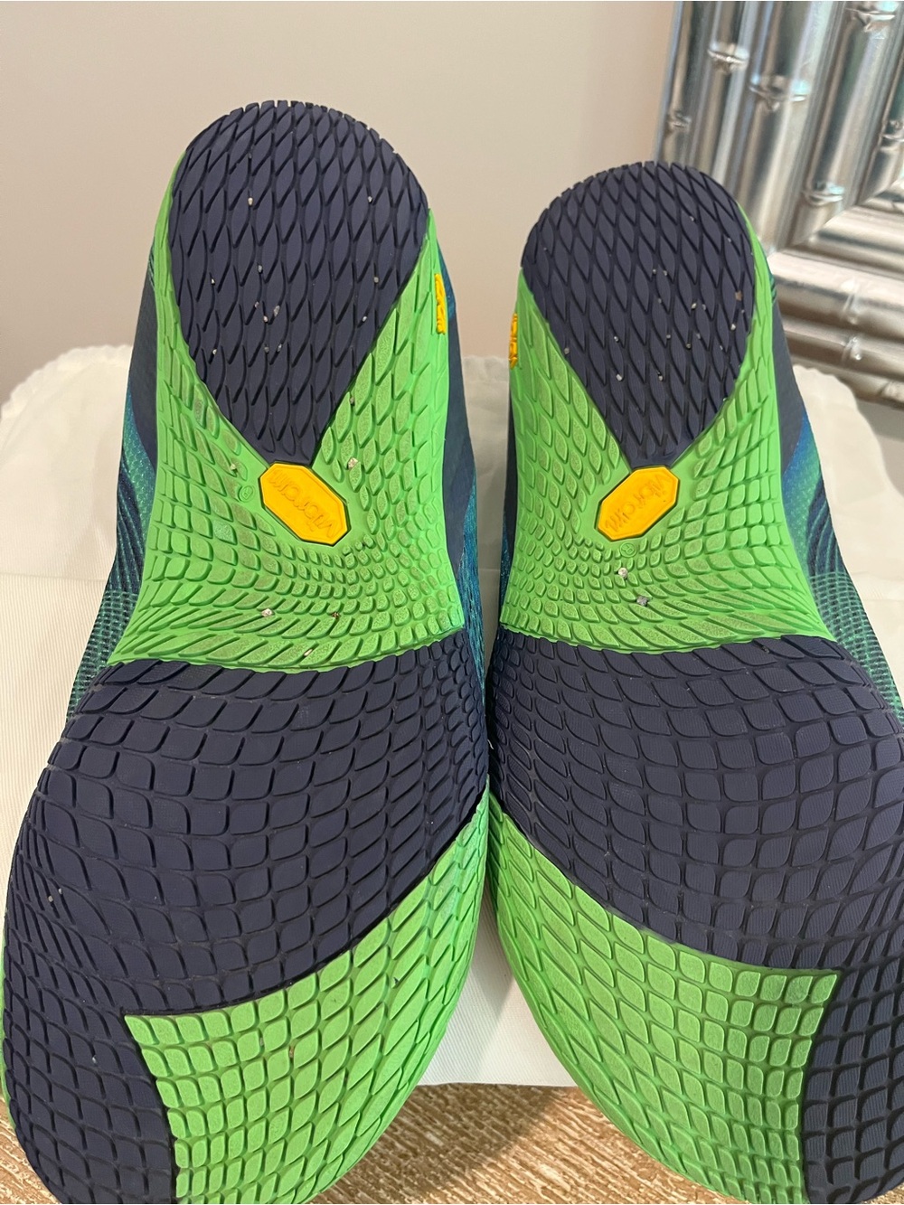 Merrell light weight sneakers! - Picture 3 of 3